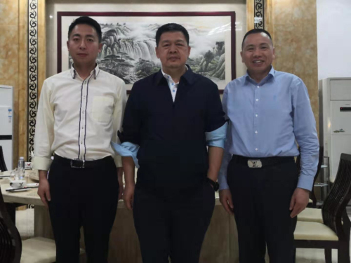 中紀(jì)委國(guó)際合作局郭松江局長(zhǎng)、人民日?qǐng)?bào)社馬海濤副總編親臨新望視察指導(dǎo)